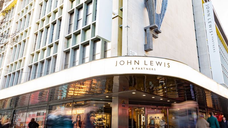 Discover John Lewis on Oxford Street, a British retail icon offering fashion and homeware. Image courtesy of Shutterstock. The exterior of John Lewis & Partners on Oxford Street
