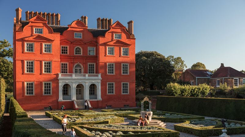 Visit the most intimate of the royal palaces. Credit: Jon Reid. Image courtesy of visitlondon.com. View on Kew Palace and its gardens on a sunny day.